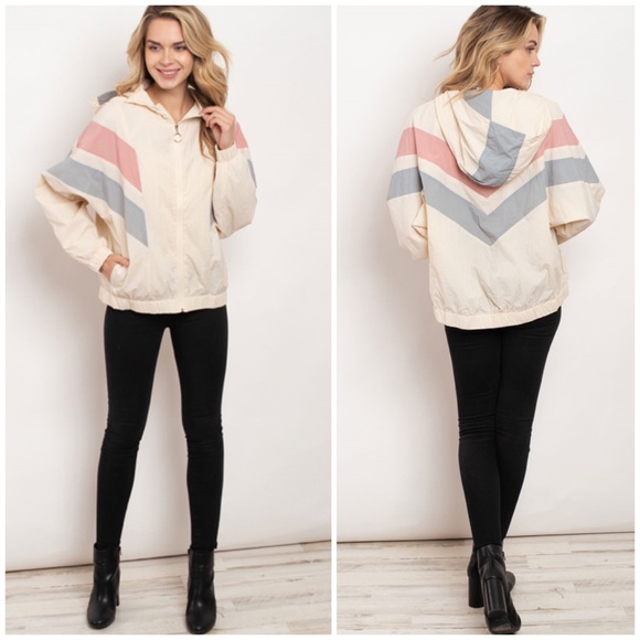 ❄️Ivory Color Block Hoodie Jacket - Picture 3 of 10